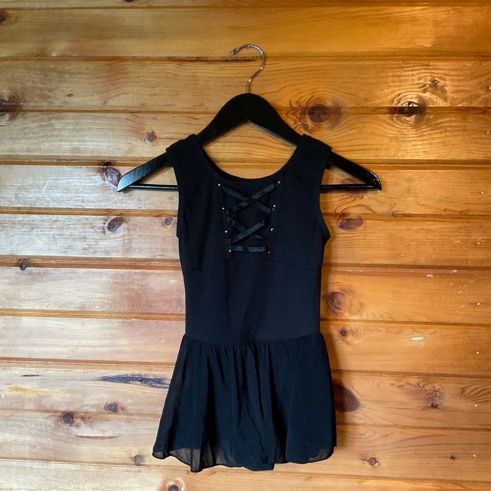 Danskin Black Sleeveless Top with Elegant Detail